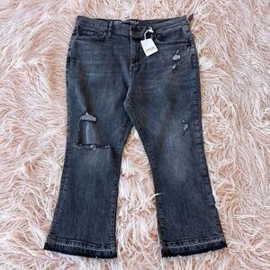 Black Cropped Jeans